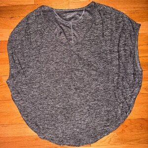 Beyond Yoga Charcoal Short Sleeve Top- XS